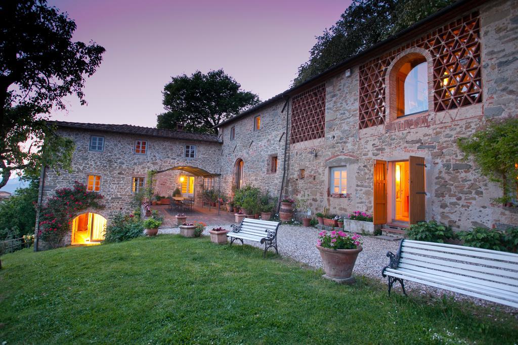 Villa Lean Valgiano Bagian luar foto